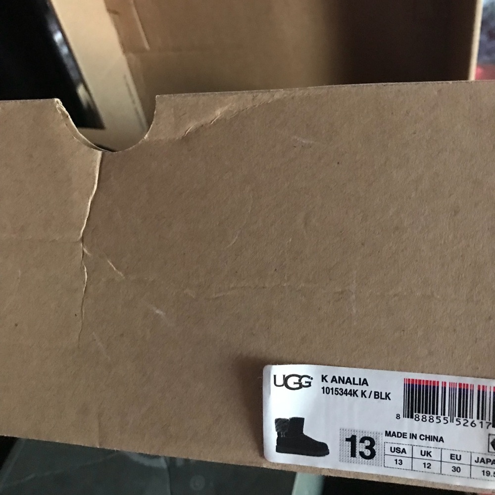 Girls ugg boots